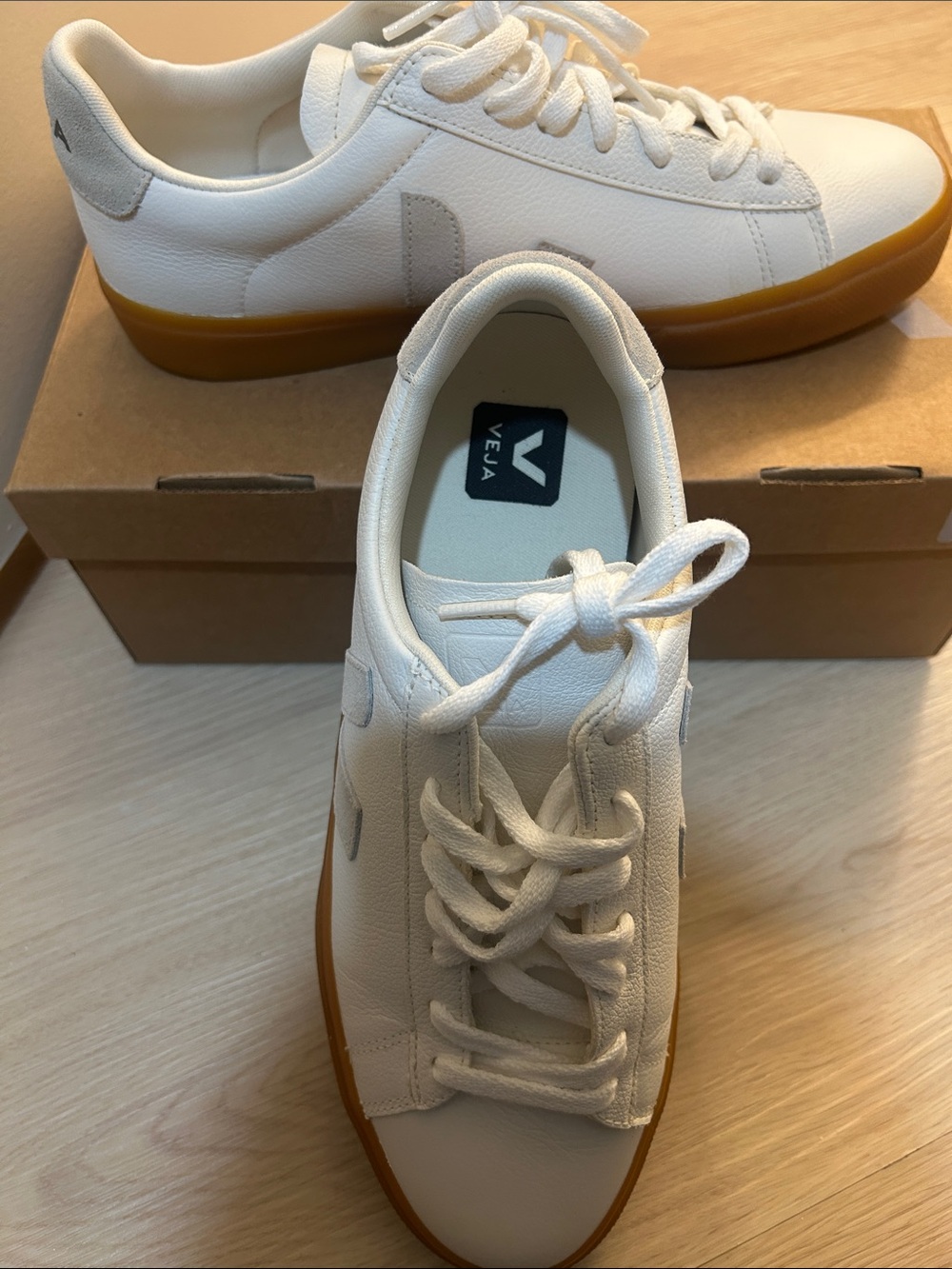 Veja White Leather Sneakers with Gum Outsole - Picture 4 of 5